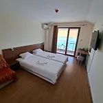 Gæstehus Guest Rooms Skalite