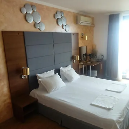 Skalite Guest house 3*