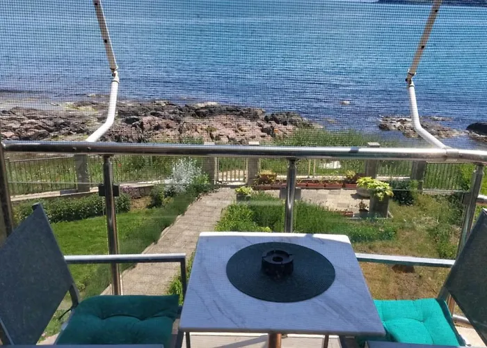 Guest Rooms Skalite 3* Sozopol