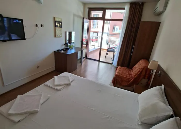 Къща за гости Guest Skalite 3*