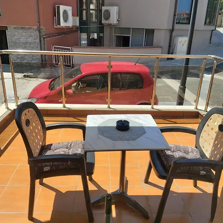 ゲストハウス Skalite 3*