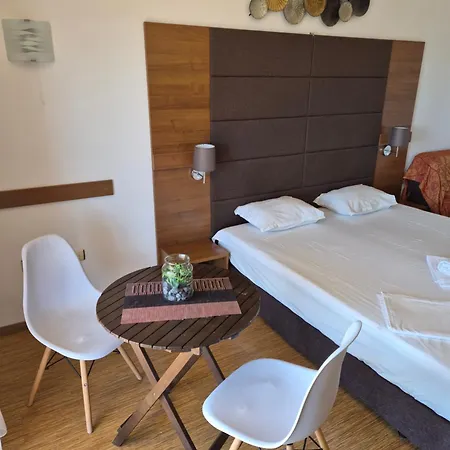 Guest Skalite 3* Sozopol