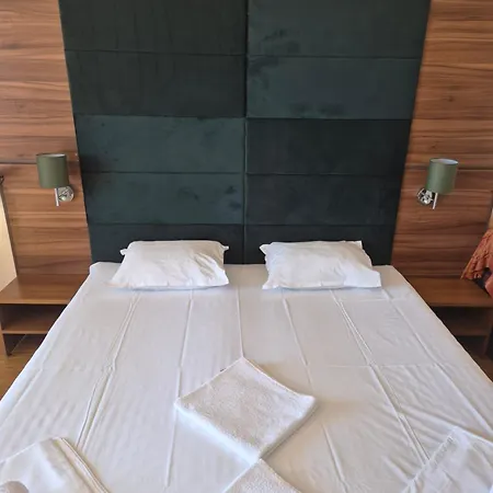 Penzion Guest Skalite 3*