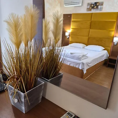 Guest Skalite 3* Σωζόπολη