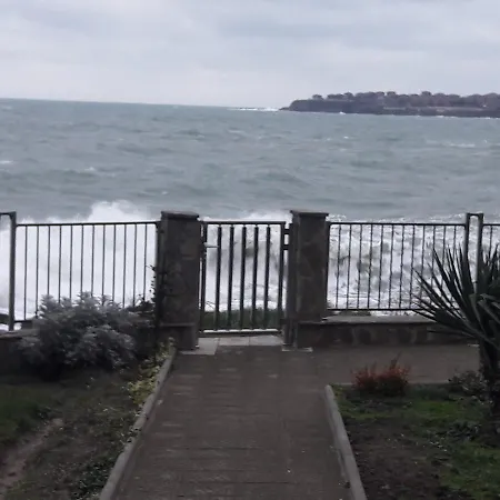Skalite Penzion Sozopol