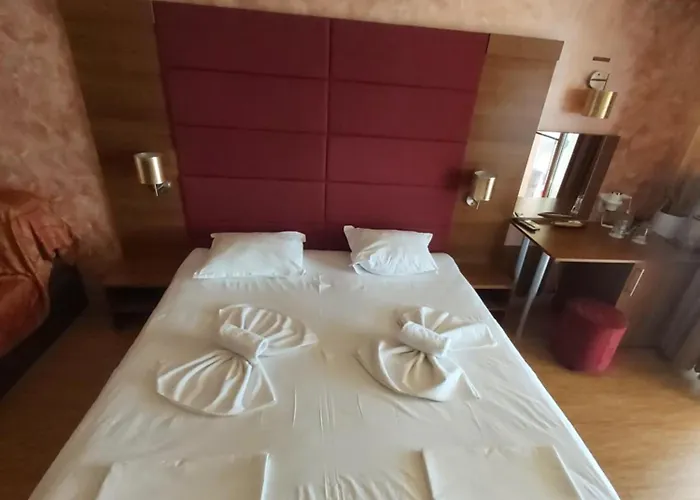 Guest Rooms Skalite 3*