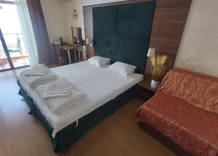 Guest Rooms Skalite 3*