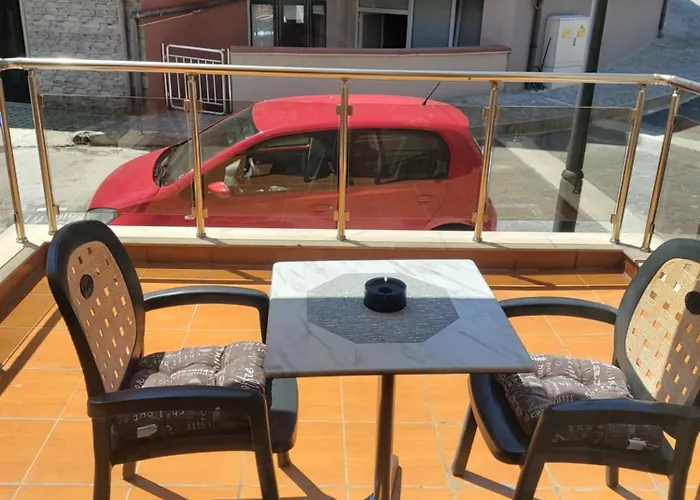 Guest house Guest Rooms Skalite 3*