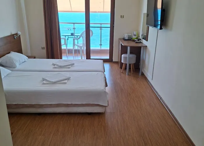 Guest Rooms Skalite 3* Sozopol